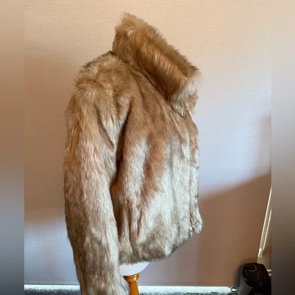 Something Navy Plush Teddy Jacket in Light Brown - Picture 3 of 6